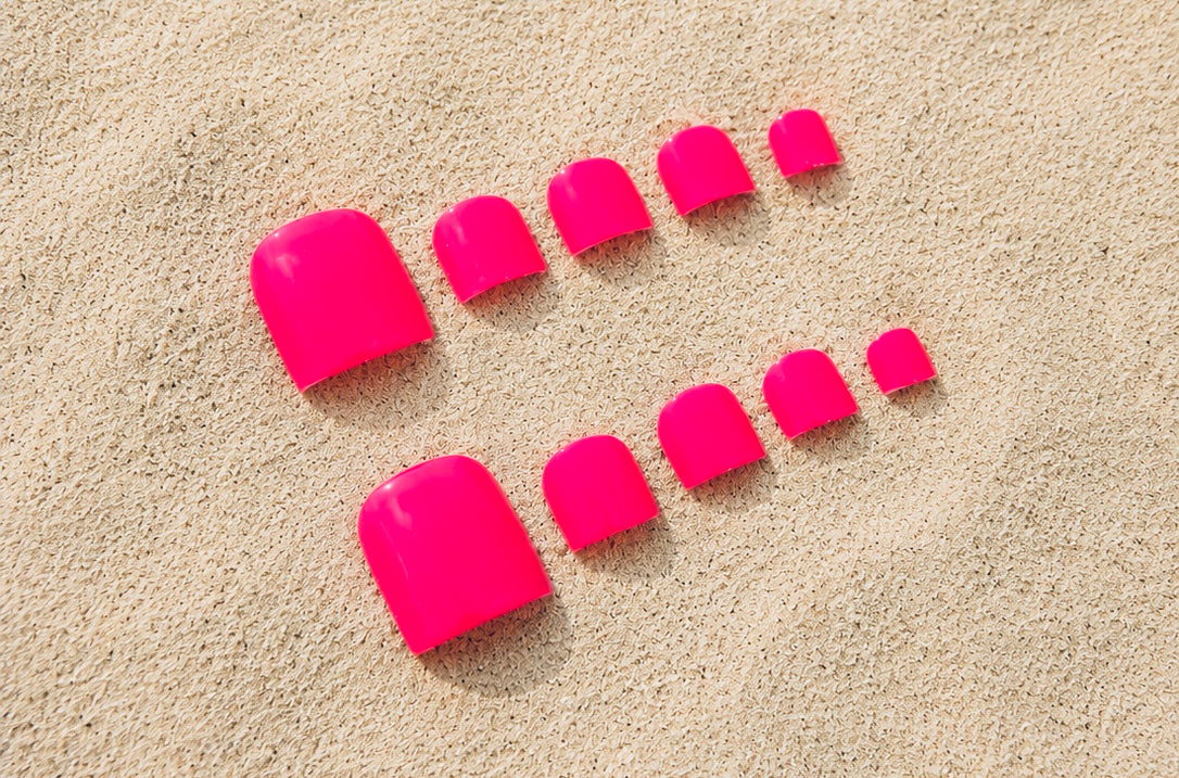 Press On Pedi Unis